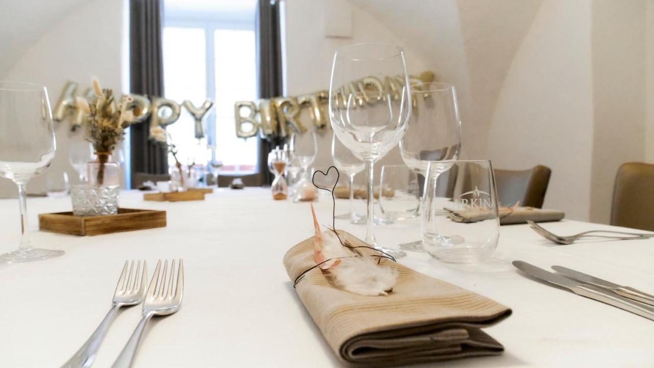 Auberge De Bellelay Restaurant Chez Aron Balde Εξωτερικό φωτογραφία